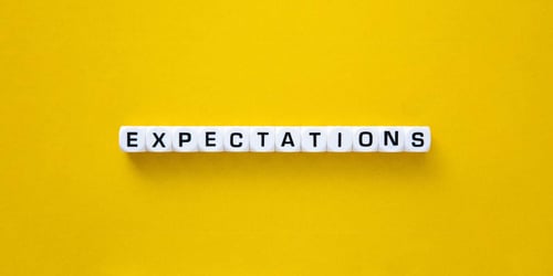 retailer expectations for wholesale ecommerce support from footwear and apparrel brands in 2026